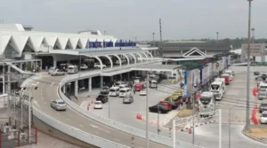 Lire la suite à propos de l’article L’aéroport de Phuket autorise taxi Grab